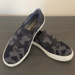 Rothy’s size 9 black/gray camo sneaker